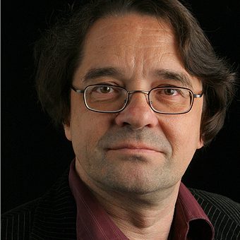 Dr. Matthias Welker